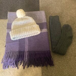 Gap bundle lilac wool large scarf, wool leg warmers, and knit Pom beanie